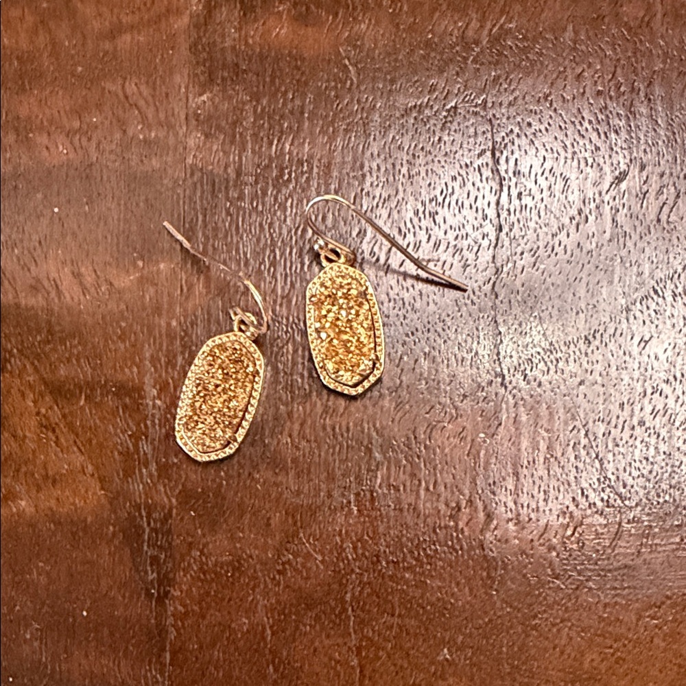 Kendra Scott Rose Gold Earrings 🌷🌷